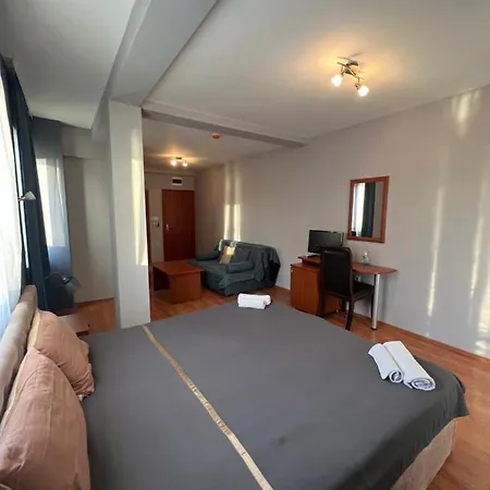 Dionis Hotel Lagadin