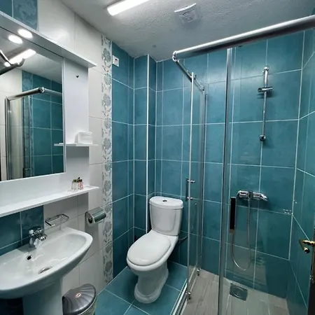 Hotel Dionis *